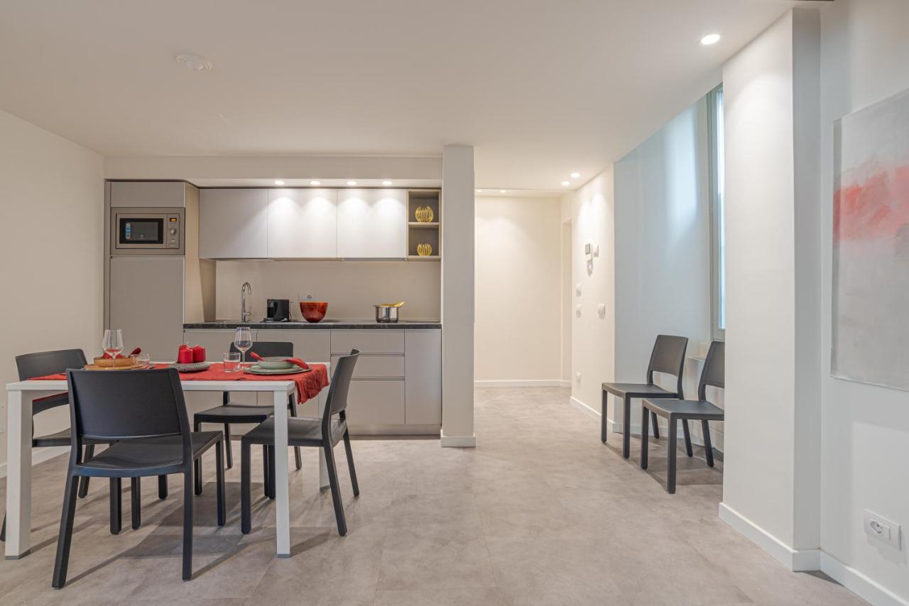 Suite Della Corte - By MyhomeinКомо Экстерьер фото