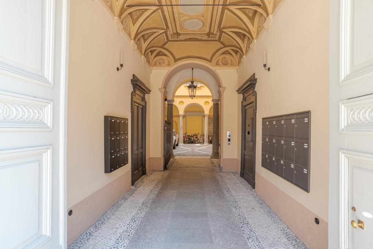 Suite Della Corte - By MyhomeinКомо Экстерьер фото